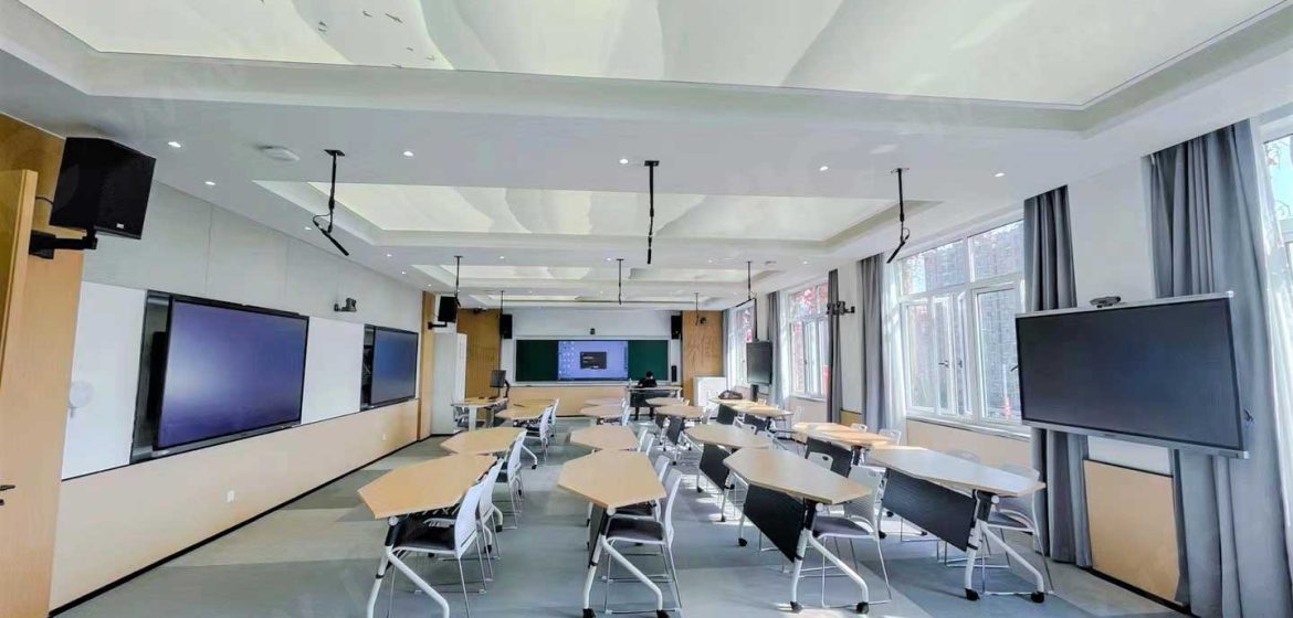Enhancing Student Engagement with Interactive Displays for Education: A Comprehensive Guide Enhancing Student Engagement with Interactive Displays for Education: A Comprehensive Guide